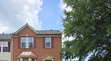 46838 GRAHAM COVE SQ, STERLING, Virginia 20165, 3 Bedrooms Bedrooms, ,2 BathroomsBathrooms,Residential,For sale,46838 GRAHAM COVE SQ,VALO2101186 MLS # VALO2101186