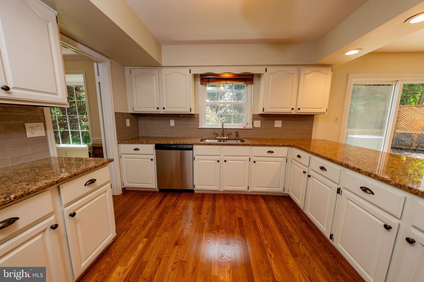 13824 SPRINGSTONE DR, CLIFTON, Virginia 20124, 4 Bedrooms Bedrooms, ,3 BathroomsBathrooms,Residential,For sale,13824 SPRINGSTONE DR,VAFX2252920 MLS # VAFX2252920