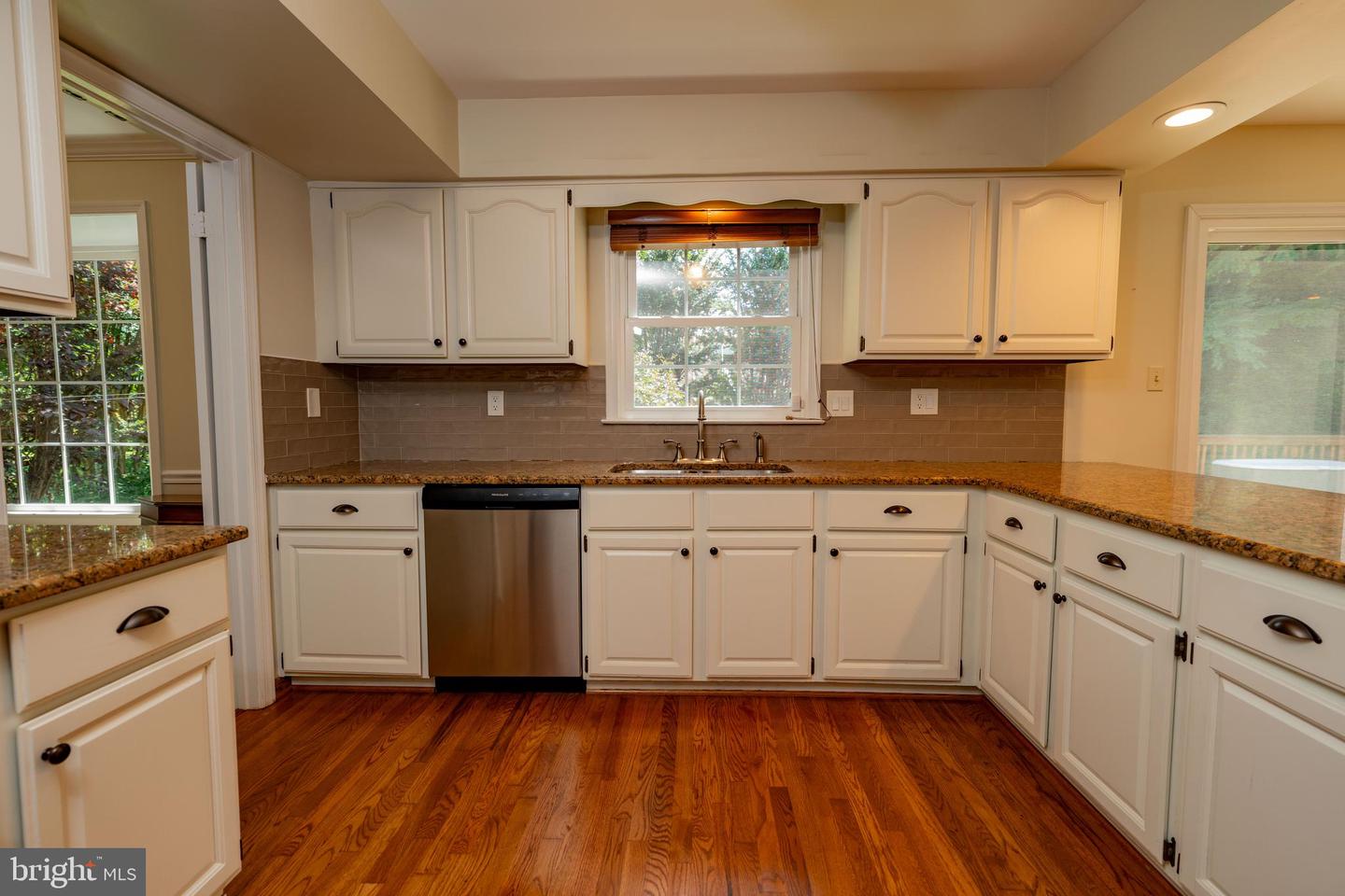 13824 SPRINGSTONE DR, CLIFTON, Virginia 20124, 4 Bedrooms Bedrooms, ,3 BathroomsBathrooms,Residential,For sale,13824 SPRINGSTONE DR,VAFX2252920 MLS # VAFX2252920