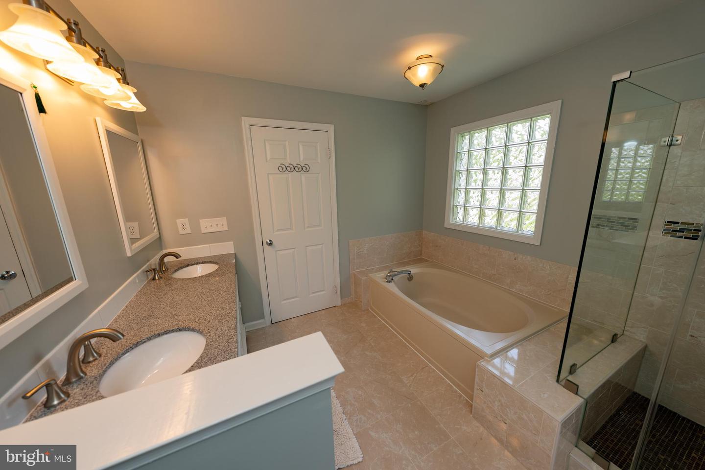 13824 SPRINGSTONE DR, CLIFTON, Virginia 20124, 4 Bedrooms Bedrooms, ,3 BathroomsBathrooms,Residential,For sale,13824 SPRINGSTONE DR,VAFX2252920 MLS # VAFX2252920