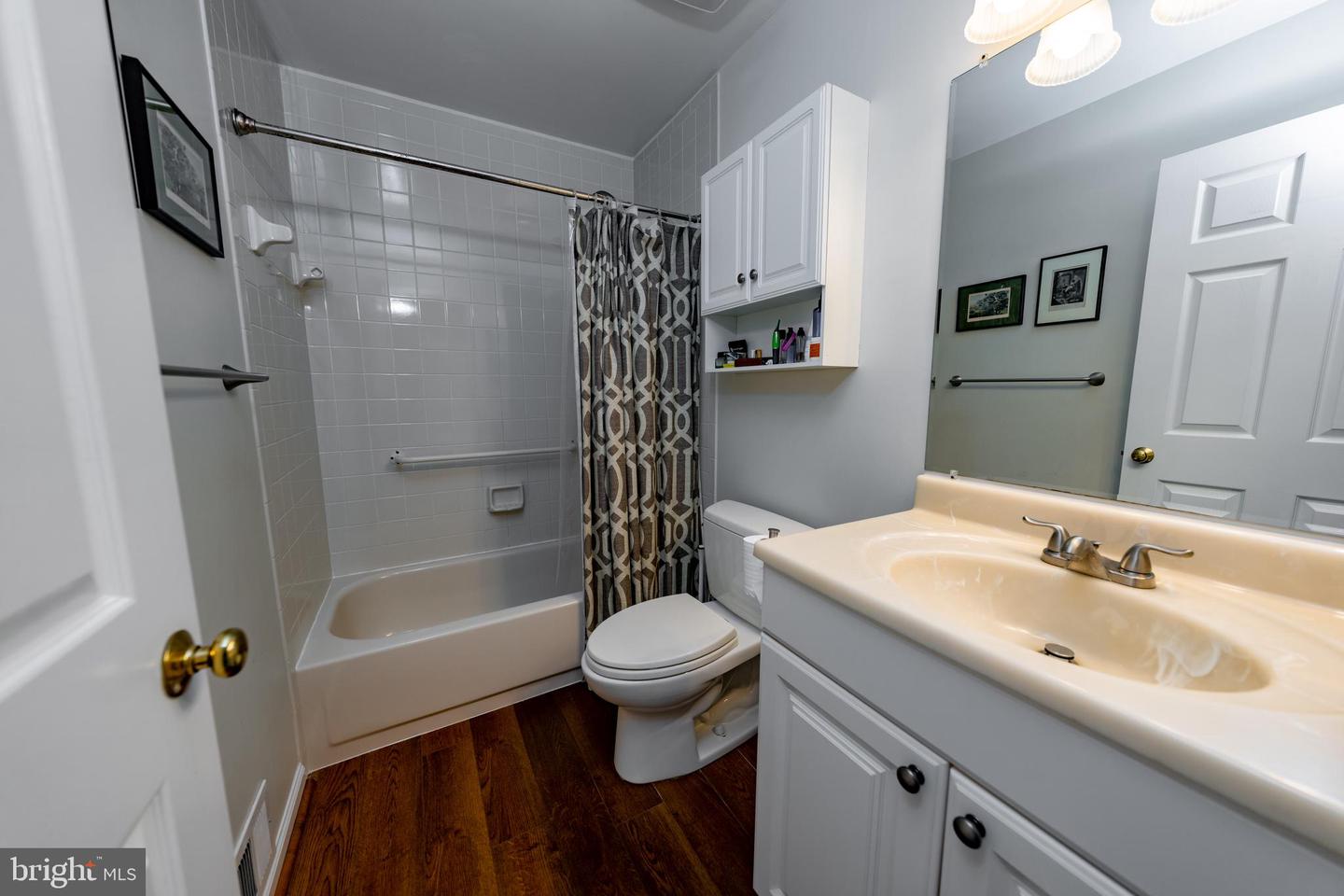 13824 SPRINGSTONE DR, CLIFTON, Virginia 20124, 4 Bedrooms Bedrooms, ,3 BathroomsBathrooms,Residential,For sale,13824 SPRINGSTONE DR,VAFX2252920 MLS # VAFX2252920