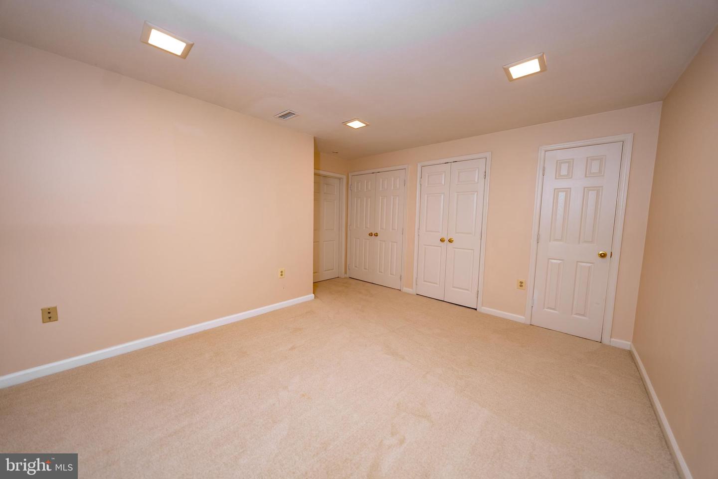 13824 SPRINGSTONE DR, CLIFTON, Virginia 20124, 4 Bedrooms Bedrooms, ,3 BathroomsBathrooms,Residential,For sale,13824 SPRINGSTONE DR,VAFX2252920 MLS # VAFX2252920