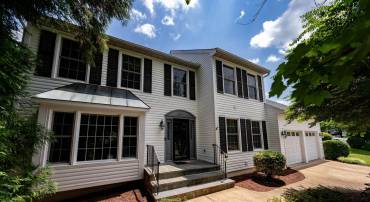 13824 SPRINGSTONE DR, CLIFTON, Virginia 20124, 4 Bedrooms Bedrooms, ,3 BathroomsBathrooms,Residential,For sale,13824 SPRINGSTONE DR,VAFX2252920 MLS # VAFX2252920