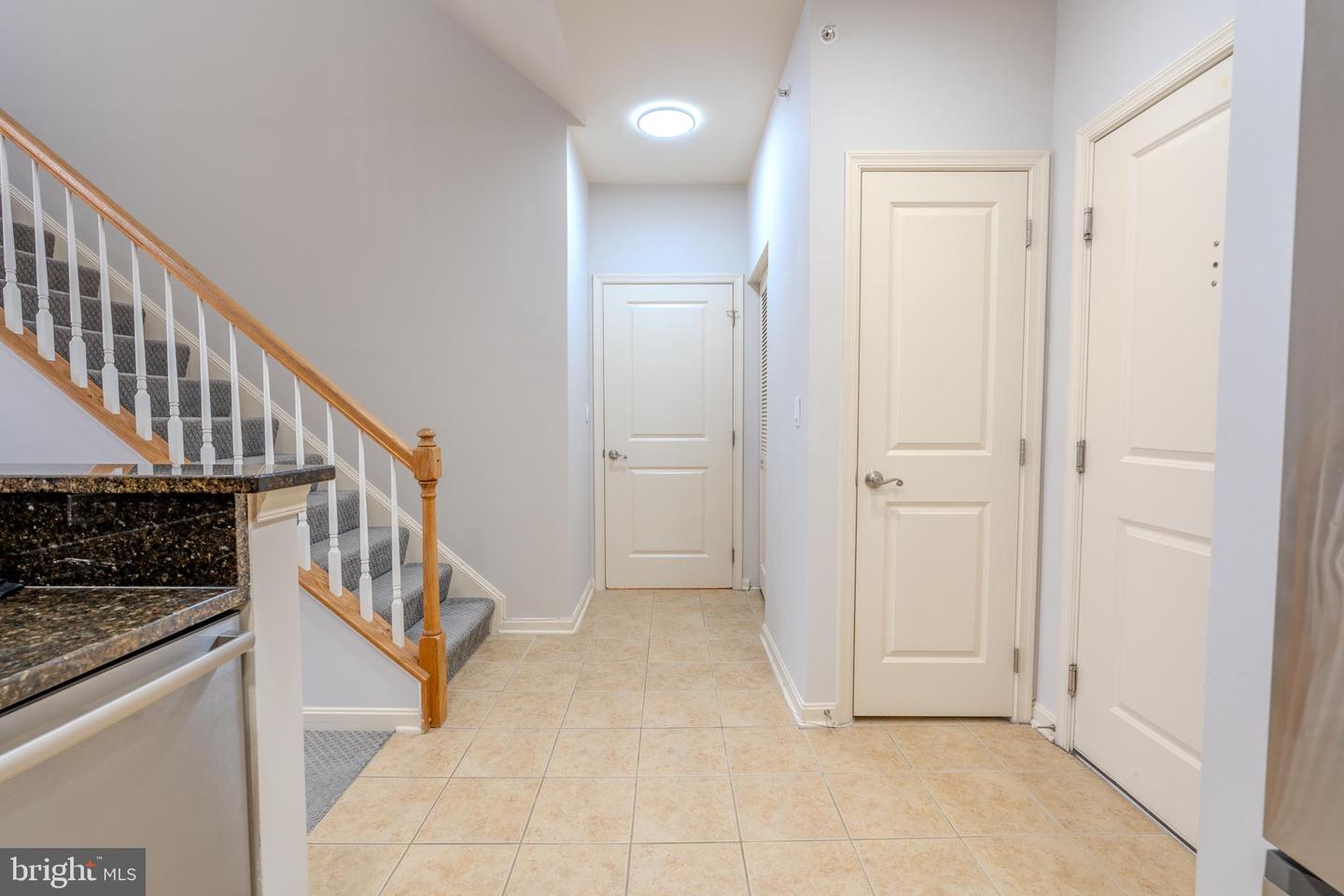 2665 PROSPERITY AVE #440, FAIRFAX, Virginia 22031, 2 Bedrooms Bedrooms, ,1 BathroomBathrooms,Residential,For sale,2665 PROSPERITY AVE #440,VAFX2252922 MLS # VAFX2252922