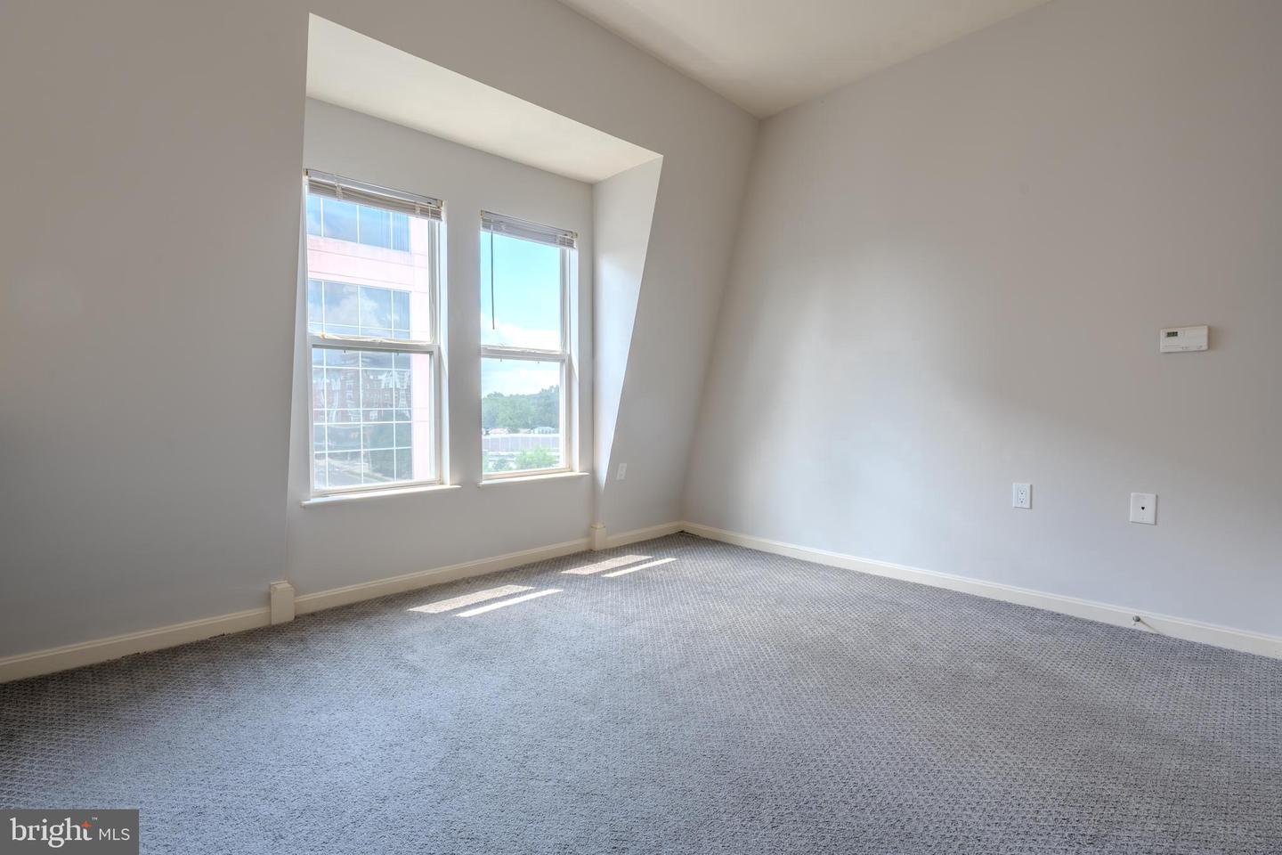 2665 PROSPERITY AVE #440, FAIRFAX, Virginia 22031, 2 Bedrooms Bedrooms, ,1 BathroomBathrooms,Residential,For sale,2665 PROSPERITY AVE #440,VAFX2252922 MLS # VAFX2252922