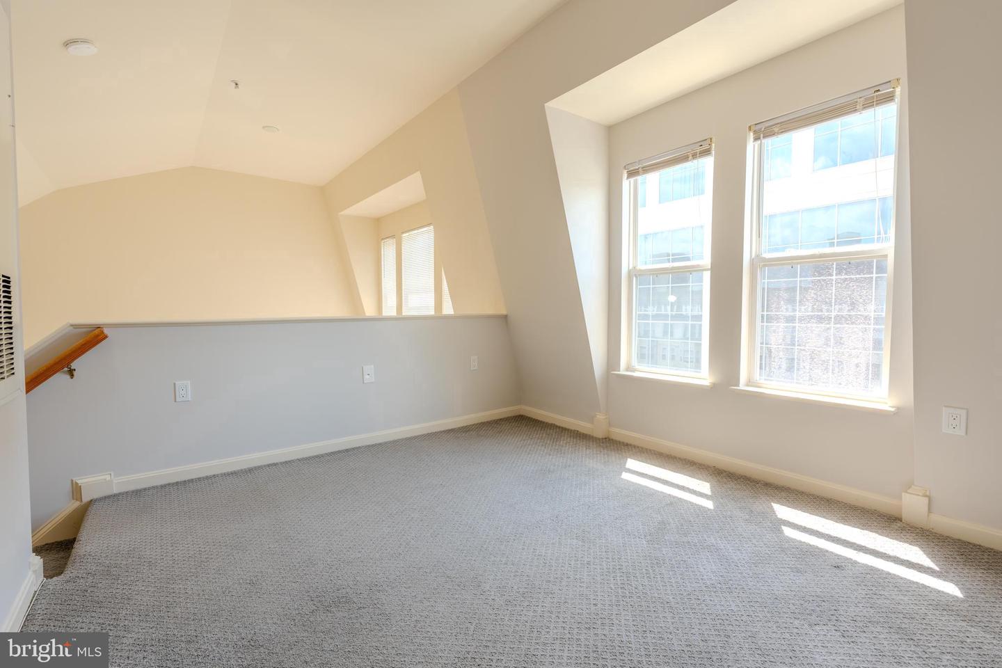 2665 PROSPERITY AVE #440, FAIRFAX, Virginia 22031, 2 Bedrooms Bedrooms, ,1 BathroomBathrooms,Residential,For sale,2665 PROSPERITY AVE #440,VAFX2252922 MLS # VAFX2252922