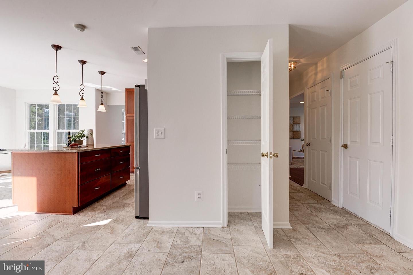 43208 CARDSTON PL, LEESBURG, Virginia 20176, 5 Bedrooms Bedrooms, ,3 BathroomsBathrooms,Residential,For sale,43208 CARDSTON PL,VALO2100996 MLS # VALO2100996