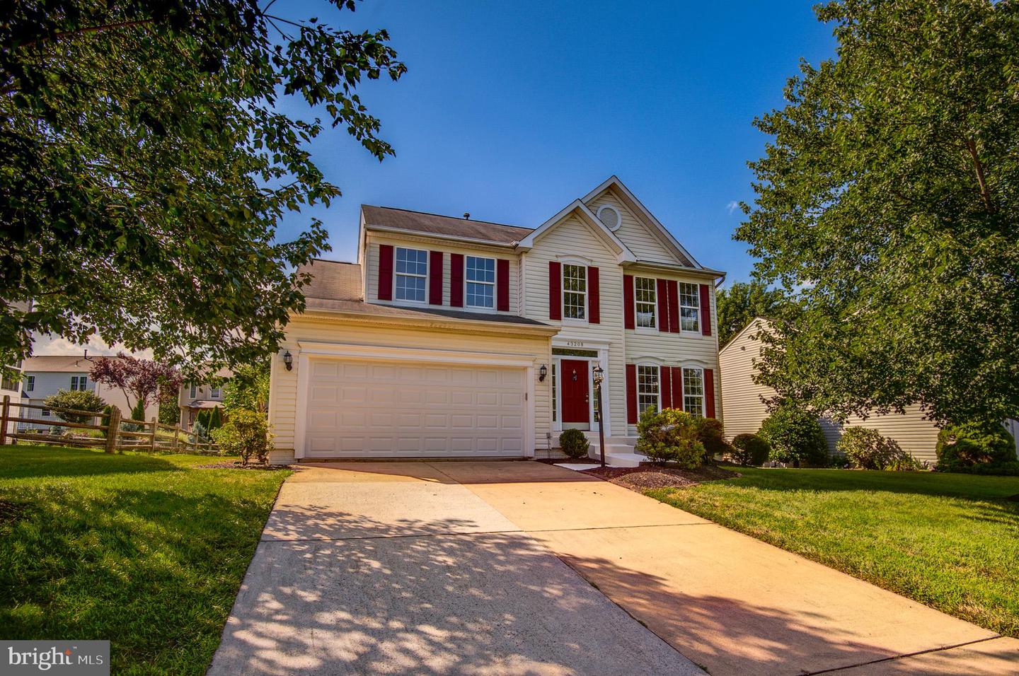 43208 CARDSTON PL, LEESBURG, Virginia 20176, 5 Bedrooms Bedrooms, ,3 BathroomsBathrooms,Residential,For sale,43208 CARDSTON PL,VALO2100996 MLS # VALO2100996