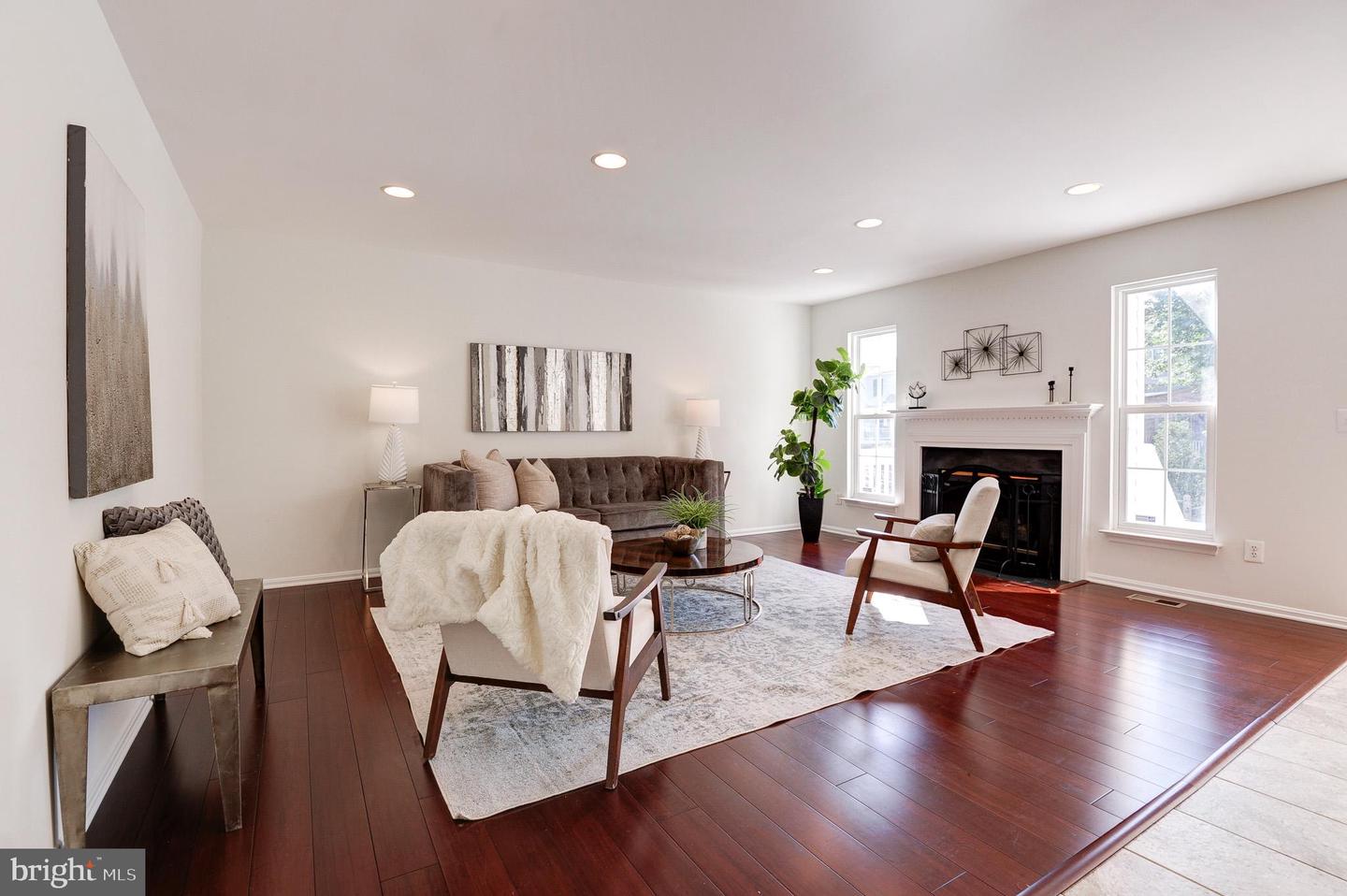 43208 CARDSTON PL, LEESBURG, Virginia 20176, 5 Bedrooms Bedrooms, ,3 BathroomsBathrooms,Residential,For sale,43208 CARDSTON PL,VALO2100996 MLS # VALO2100996