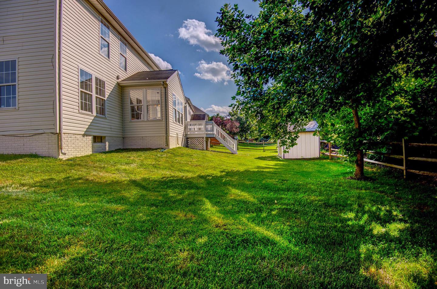 43208 CARDSTON PL, LEESBURG, Virginia 20176, 5 Bedrooms Bedrooms, ,3 BathroomsBathrooms,Residential,For sale,43208 CARDSTON PL,VALO2100996 MLS # VALO2100996