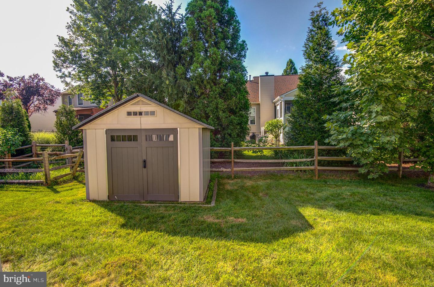 43208 CARDSTON PL, LEESBURG, Virginia 20176, 5 Bedrooms Bedrooms, ,3 BathroomsBathrooms,Residential,For sale,43208 CARDSTON PL,VALO2100996 MLS # VALO2100996