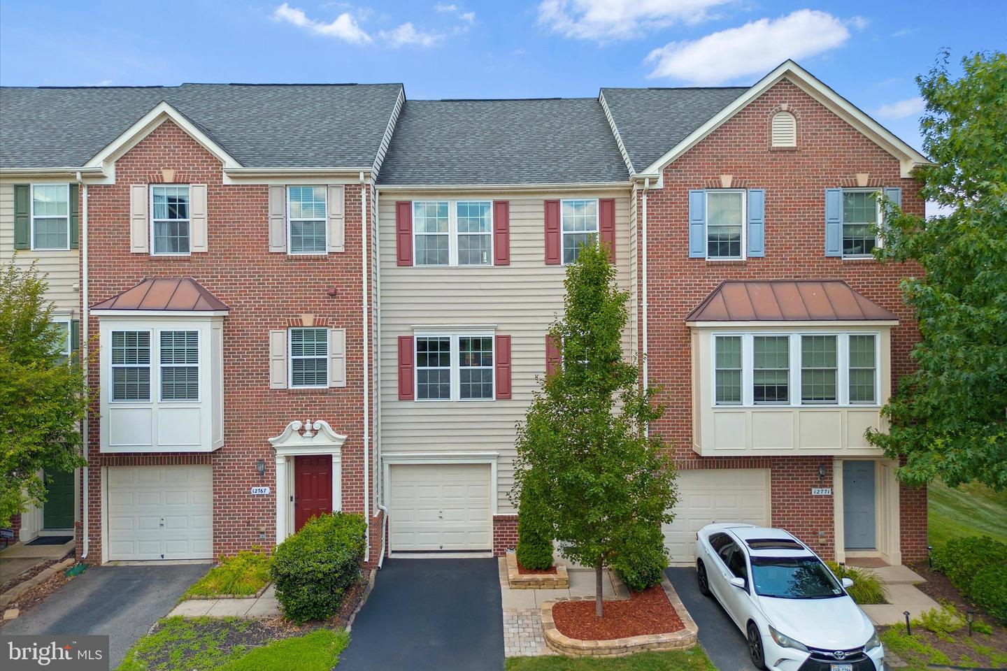12769 STONE LINED CIR, WOODBRIDGE, Virginia 22192, 4 Bedrooms Bedrooms, ,3 BathroomsBathrooms,Residential,For sale,12769 STONE LINED CIR,VAPW2098422 MLS # VAPW2098422