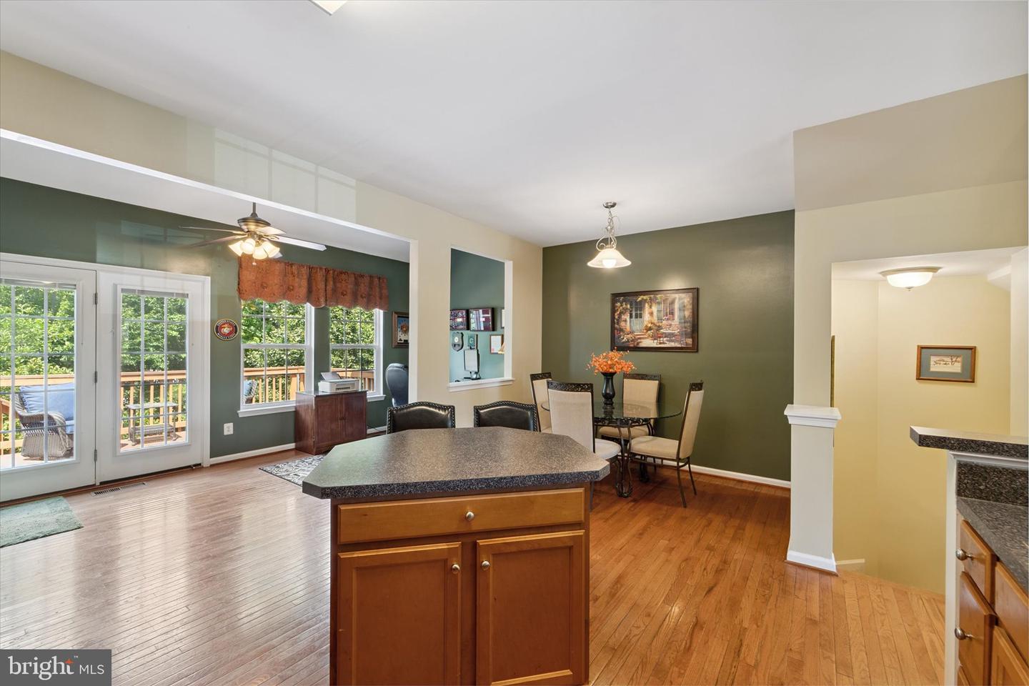 12769 STONE LINED CIR, WOODBRIDGE, Virginia 22192, 4 Bedrooms Bedrooms, ,3 BathroomsBathrooms,Residential,For sale,12769 STONE LINED CIR,VAPW2098422 MLS # VAPW2098422