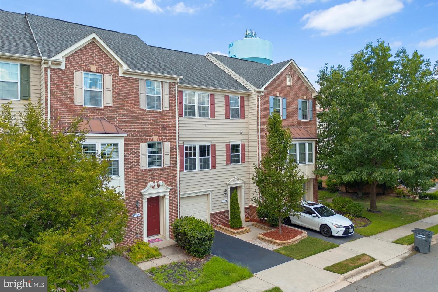 12769 STONE LINED CIR, WOODBRIDGE, Virginia 22192, 4 Bedrooms Bedrooms, ,3 BathroomsBathrooms,Residential,For sale,12769 STONE LINED CIR,VAPW2098422 MLS # VAPW2098422