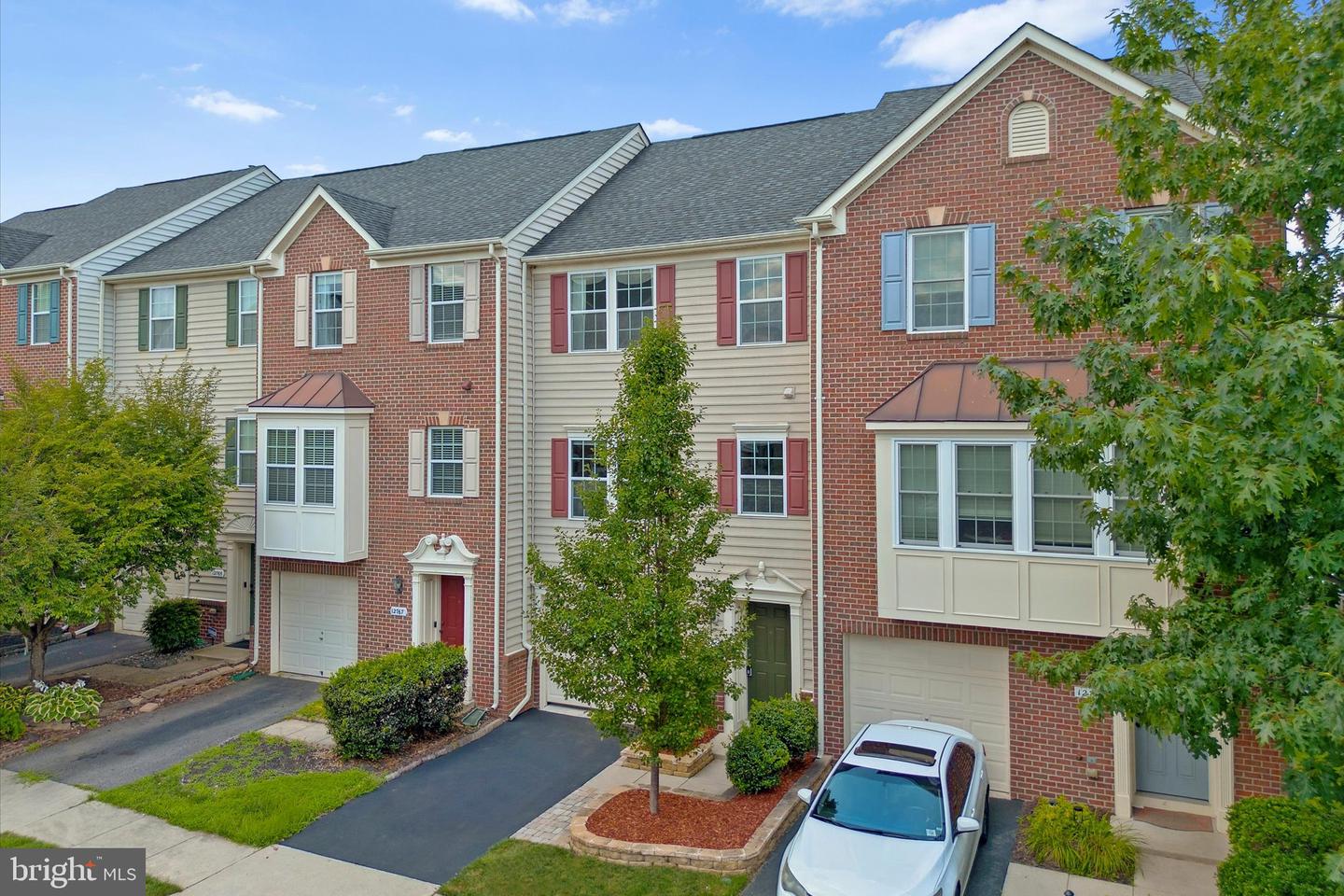 12769 STONE LINED CIR, WOODBRIDGE, Virginia 22192, 4 Bedrooms Bedrooms, ,3 BathroomsBathrooms,Residential,For sale,12769 STONE LINED CIR,VAPW2098422 MLS # VAPW2098422