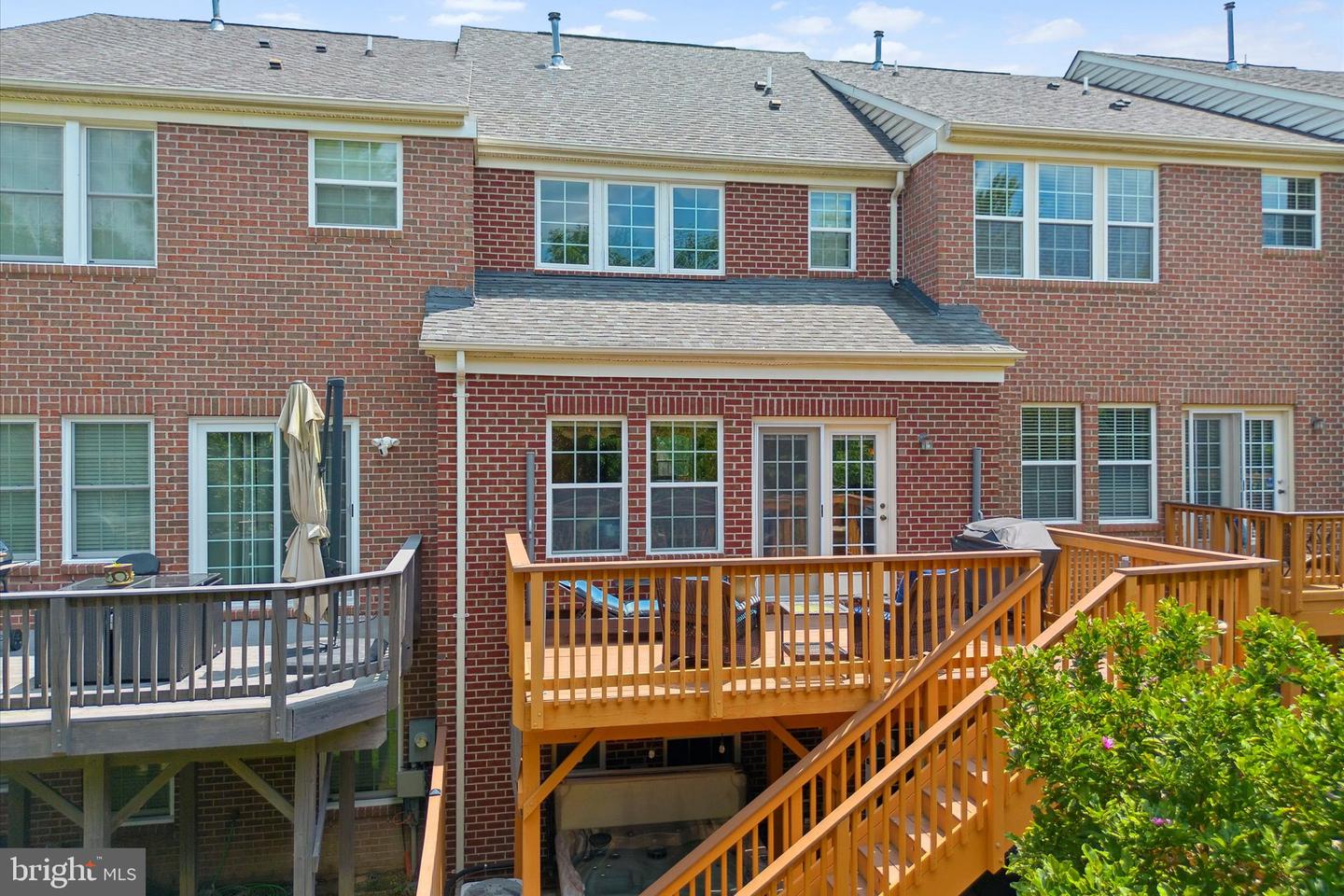 12769 STONE LINED CIR, WOODBRIDGE, Virginia 22192, 4 Bedrooms Bedrooms, ,3 BathroomsBathrooms,Residential,For sale,12769 STONE LINED CIR,VAPW2098422 MLS # VAPW2098422