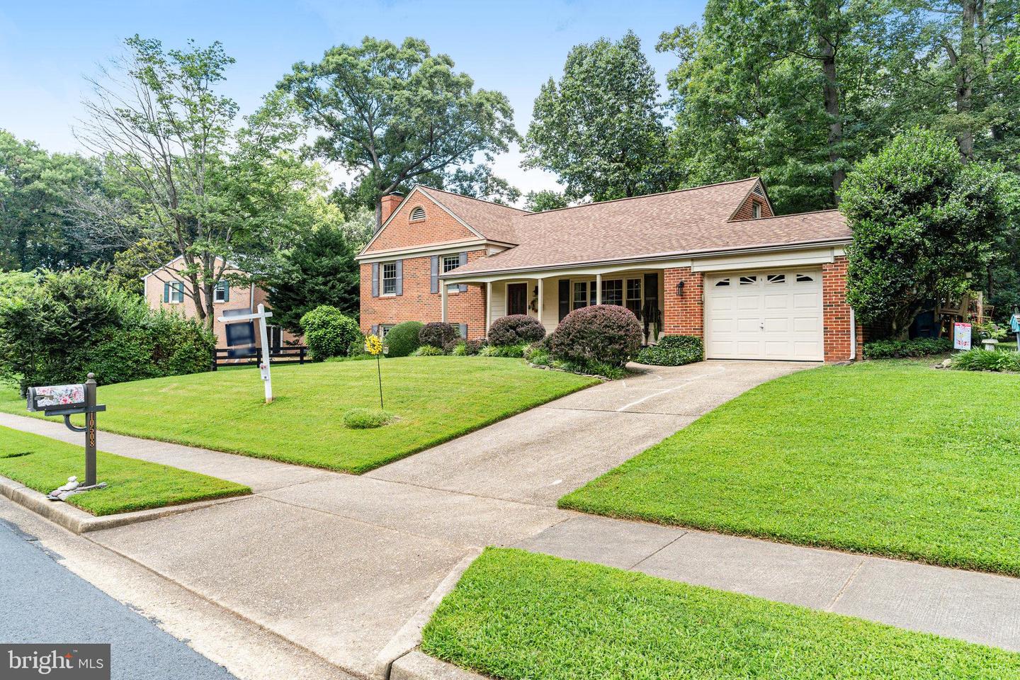 10508 LINFIELD ST, FAIRFAX, Virginia 22032, 4 Bedrooms Bedrooms, ,3 BathroomsBathrooms,Residential,For sale,10508 LINFIELD ST,VAFX2252988 MLS # VAFX2252988