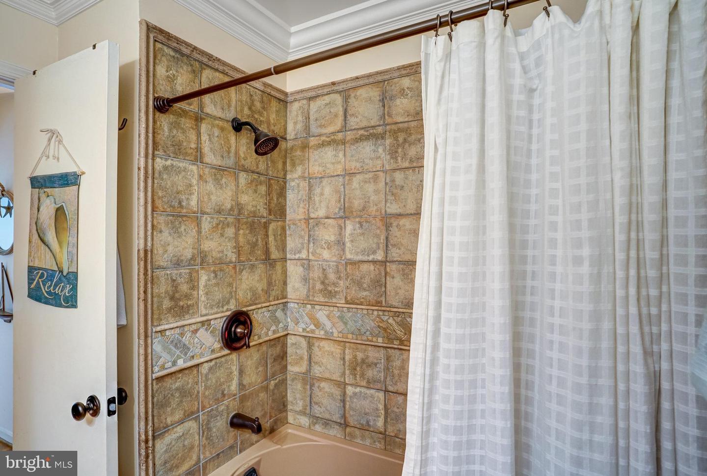 10508 LINFIELD ST, FAIRFAX, Virginia 22032, 4 Bedrooms Bedrooms, ,3 BathroomsBathrooms,Residential,For sale,10508 LINFIELD ST,VAFX2252988 MLS # VAFX2252988