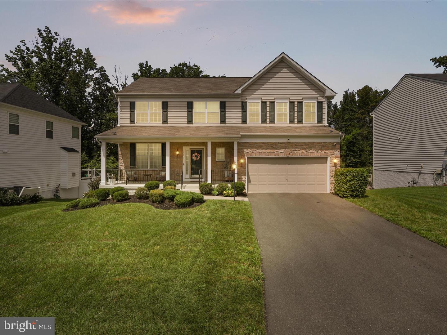 15832 BEAU RIDGE DR, WOODBRIDGE, Virginia 22193, 5 Bedrooms Bedrooms, 5 Rooms Rooms,3 BathroomsBathrooms,Residential,For sale,15832 BEAU RIDGE DR,VAPW2098428 MLS # VAPW2098428