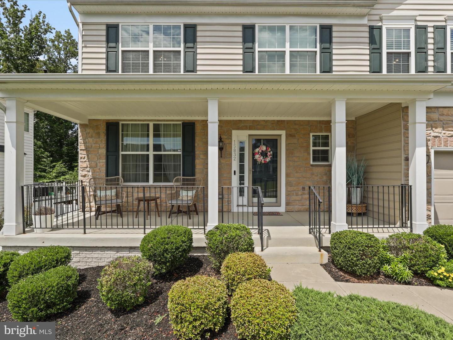 15832 BEAU RIDGE DR, WOODBRIDGE, Virginia 22193, 5 Bedrooms Bedrooms, 5 Rooms Rooms,3 BathroomsBathrooms,Residential,For sale,15832 BEAU RIDGE DR,VAPW2098428 MLS # VAPW2098428