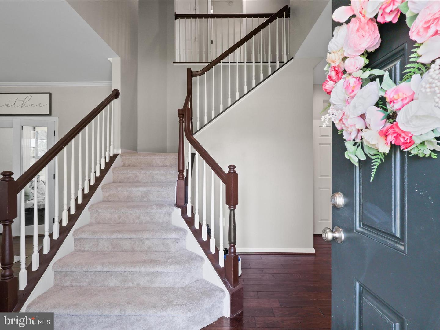 15832 BEAU RIDGE DR, WOODBRIDGE, Virginia 22193, 5 Bedrooms Bedrooms, 5 Rooms Rooms,3 BathroomsBathrooms,Residential,For sale,15832 BEAU RIDGE DR,VAPW2098428 MLS # VAPW2098428