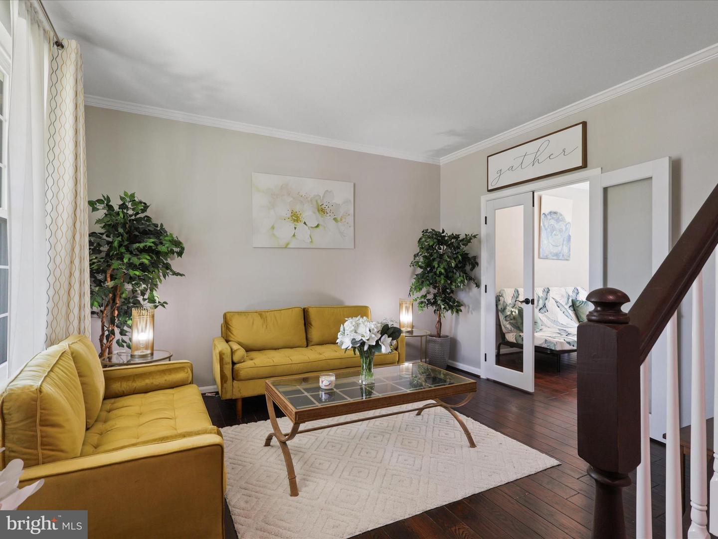 15832 BEAU RIDGE DR, WOODBRIDGE, Virginia 22193, 5 Bedrooms Bedrooms, 5 Rooms Rooms,3 BathroomsBathrooms,Residential,For sale,15832 BEAU RIDGE DR,VAPW2098428 MLS # VAPW2098428