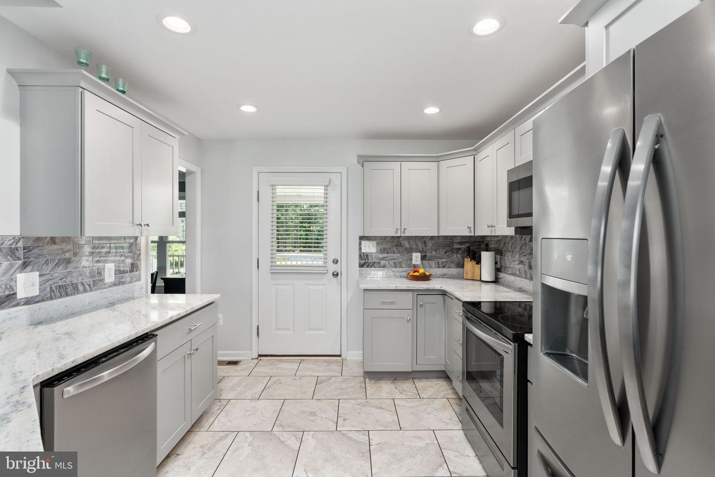 6484 HALEYS MILL RD, SPOTSYLVANIA, Virginia 22551, 3 Bedrooms Bedrooms, ,3 BathroomsBathrooms,Residential,For sale,6484 HALEYS MILL RD,VASP2034388 MLS # VASP2034388