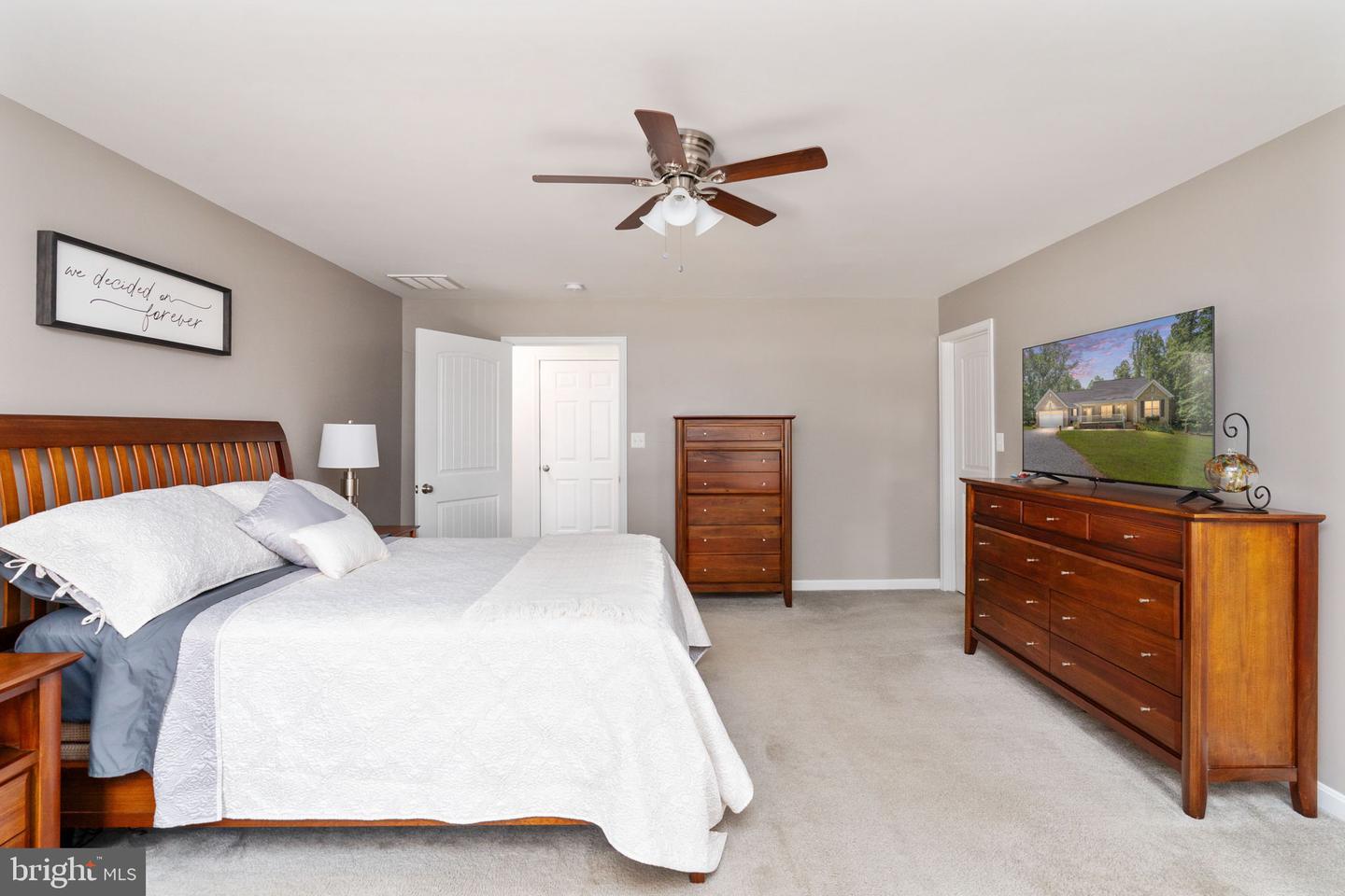 6484 HALEYS MILL RD, SPOTSYLVANIA, Virginia 22551, 3 Bedrooms Bedrooms, ,3 BathroomsBathrooms,Residential,For sale,6484 HALEYS MILL RD,VASP2034388 MLS # VASP2034388