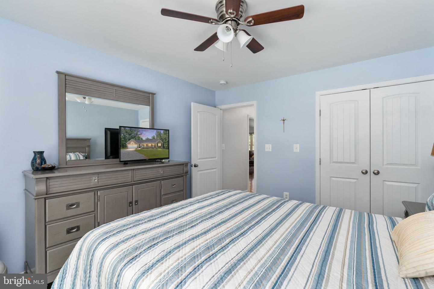 6484 HALEYS MILL RD, SPOTSYLVANIA, Virginia 22551, 3 Bedrooms Bedrooms, ,3 BathroomsBathrooms,Residential,For sale,6484 HALEYS MILL RD,VASP2034388 MLS # VASP2034388