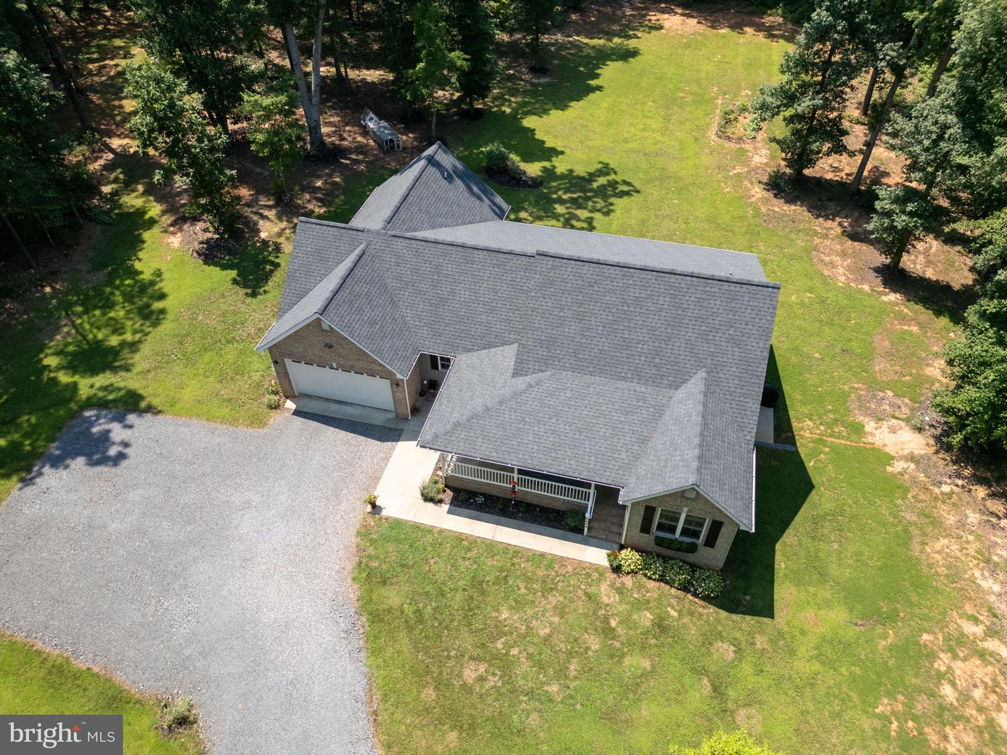 6484 HALEYS MILL RD, SPOTSYLVANIA, Virginia 22551, 3 Bedrooms Bedrooms, ,3 BathroomsBathrooms,Residential,For sale,6484 HALEYS MILL RD,VASP2034388 MLS # VASP2034388