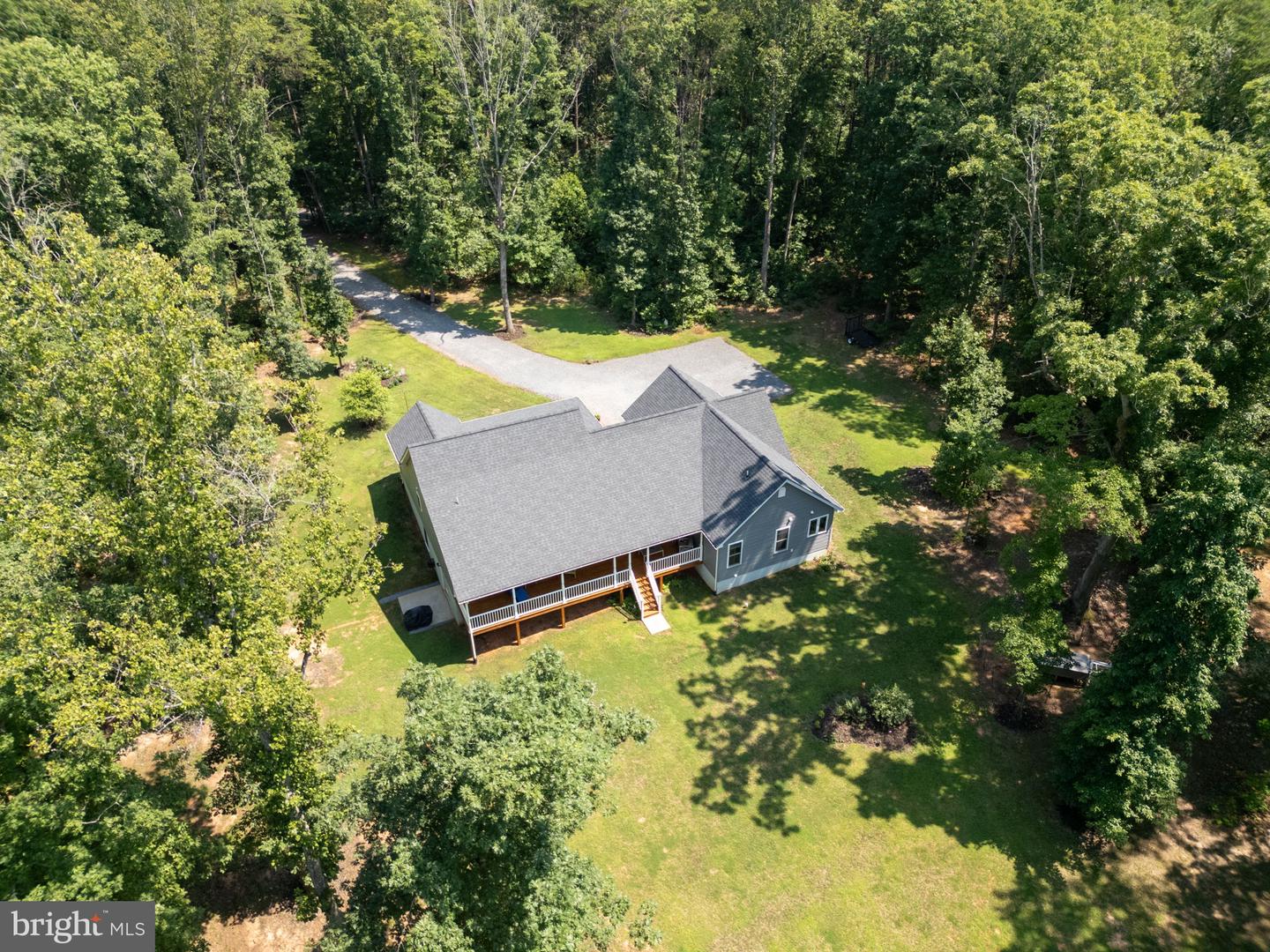 6484 HALEYS MILL RD, SPOTSYLVANIA, Virginia 22551, 3 Bedrooms Bedrooms, ,3 BathroomsBathrooms,Residential,For sale,6484 HALEYS MILL RD,VASP2034388 MLS # VASP2034388
