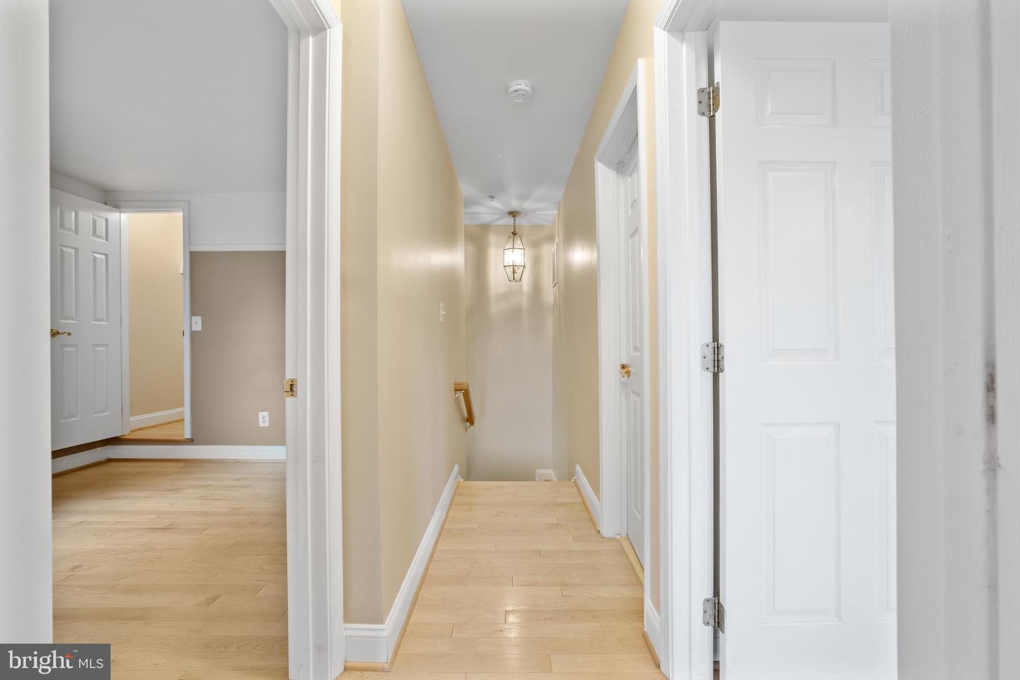 4605 HUMMINGBIRD LN #104, FAIRFAX, Virginia 22033, 3 Bedrooms Bedrooms, ,2 BathroomsBathrooms,Residential,For sale,4605 HUMMINGBIRD LN #104,VAFX2253090 MLS # VAFX2253090