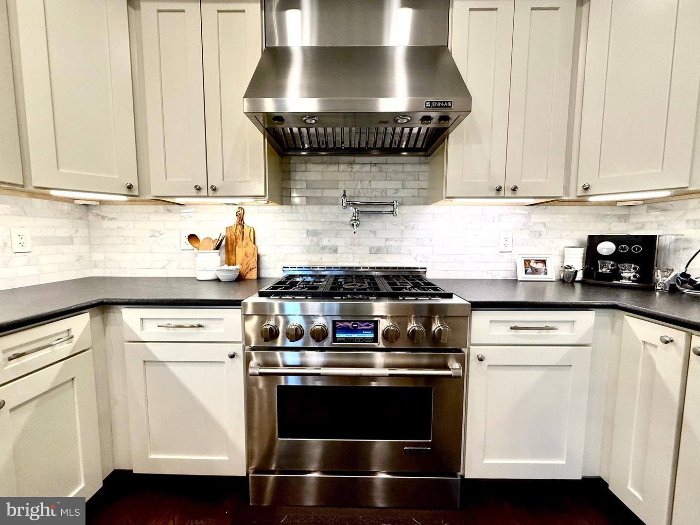 3513 N OTTAWA ST, ARLINGTON, Virginia 22213, 4 Bedrooms Bedrooms, ,3 BathroomsBathrooms,Residential,For sale,3513 N OTTAWA ST,VAAR2060126 MLS # VAAR2060126