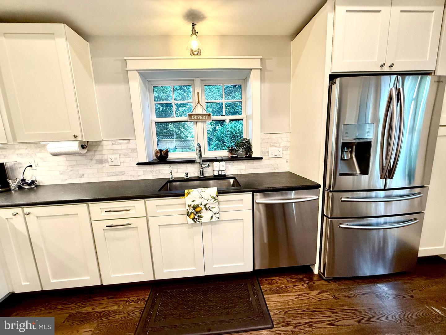 3513 N OTTAWA ST, ARLINGTON, Virginia 22213, 4 Bedrooms Bedrooms, ,3 BathroomsBathrooms,Residential,For sale,3513 N OTTAWA ST,VAAR2060126 MLS # VAAR2060126