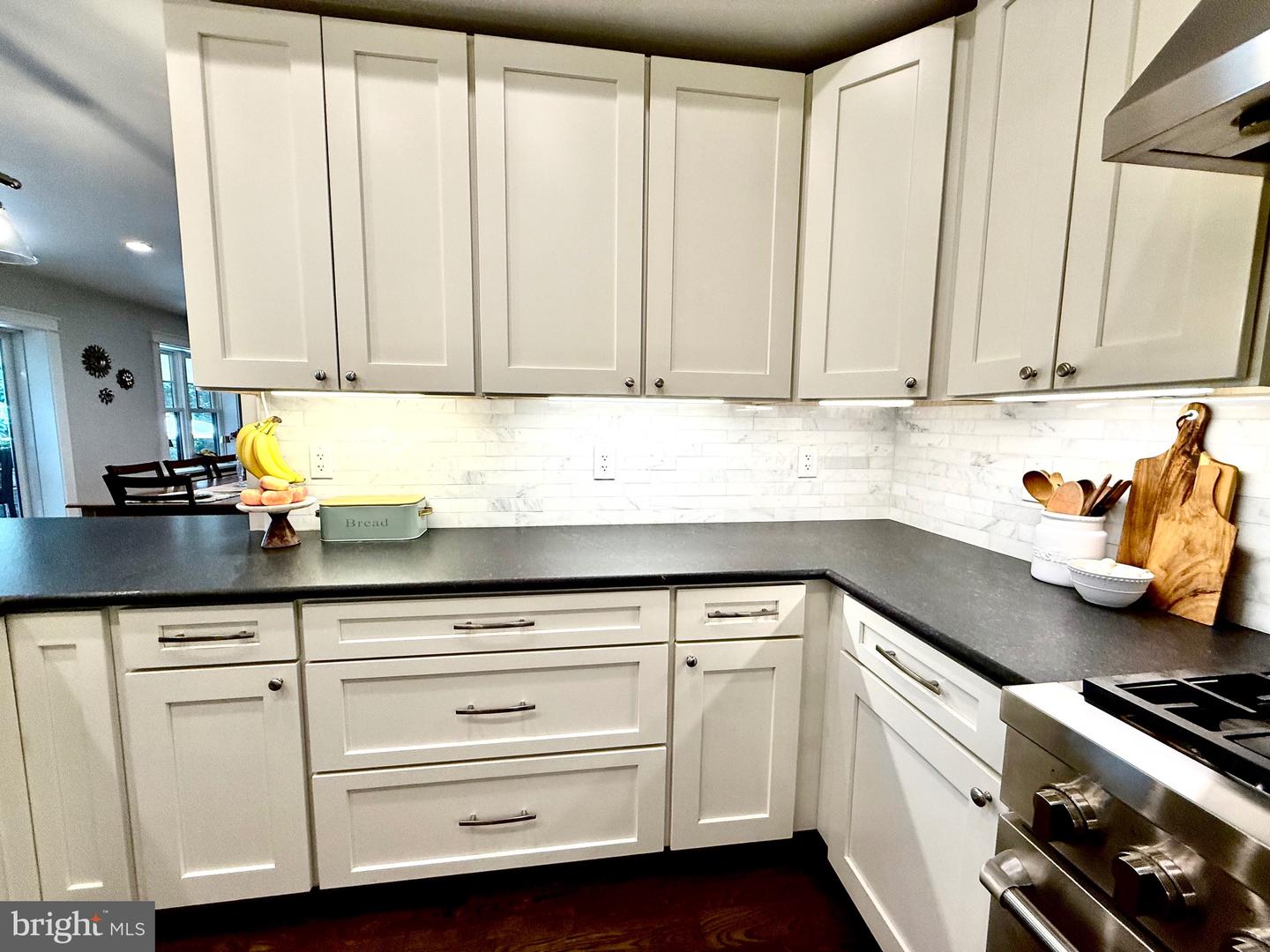 3513 N OTTAWA ST, ARLINGTON, Virginia 22213, 4 Bedrooms Bedrooms, ,3 BathroomsBathrooms,Residential,For sale,3513 N OTTAWA ST,VAAR2060126 MLS # VAAR2060126