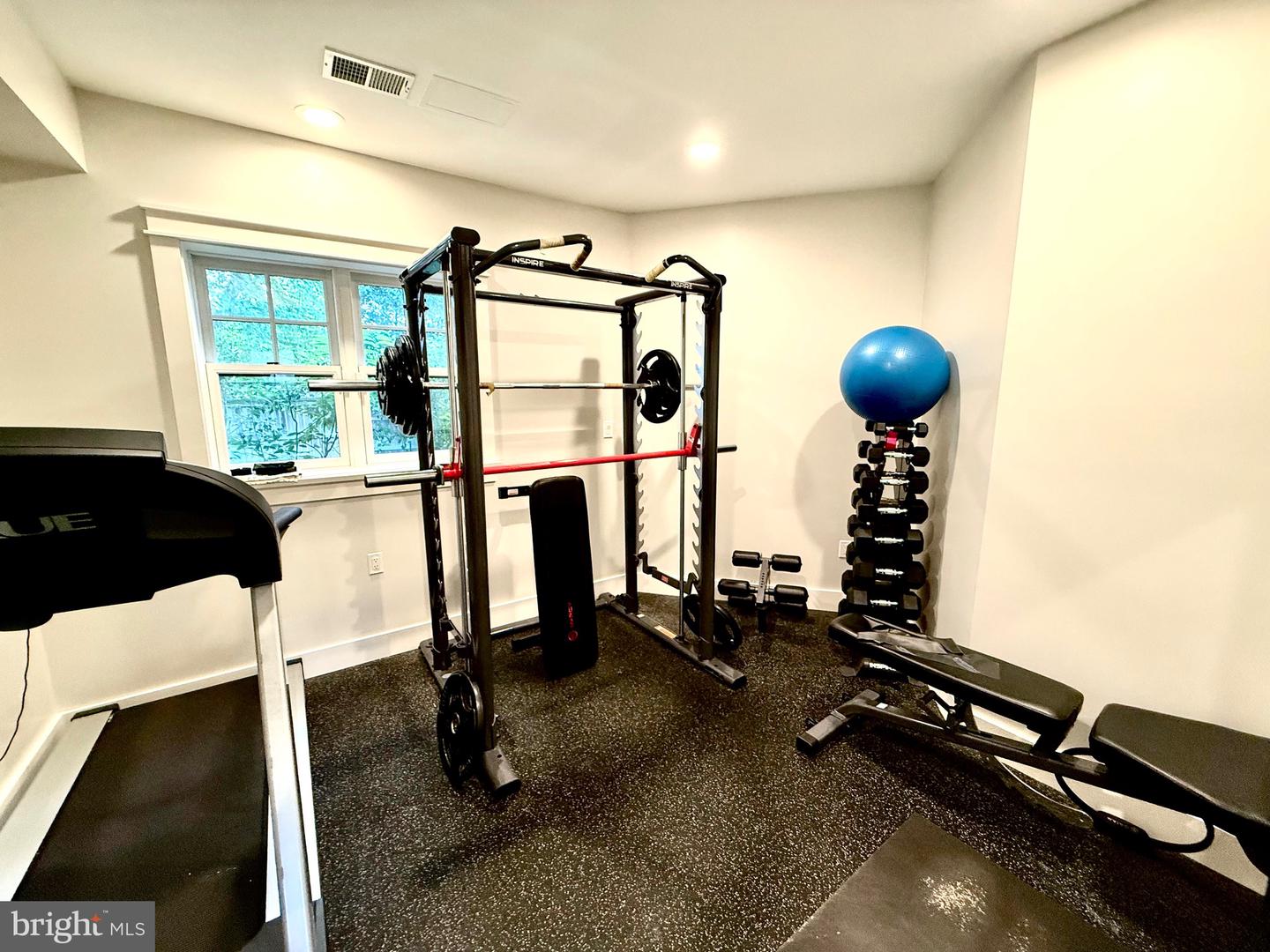 3513 N OTTAWA ST, ARLINGTON, Virginia 22213, 4 Bedrooms Bedrooms, ,3 BathroomsBathrooms,Residential,For sale,3513 N OTTAWA ST,VAAR2060126 MLS # VAAR2060126
