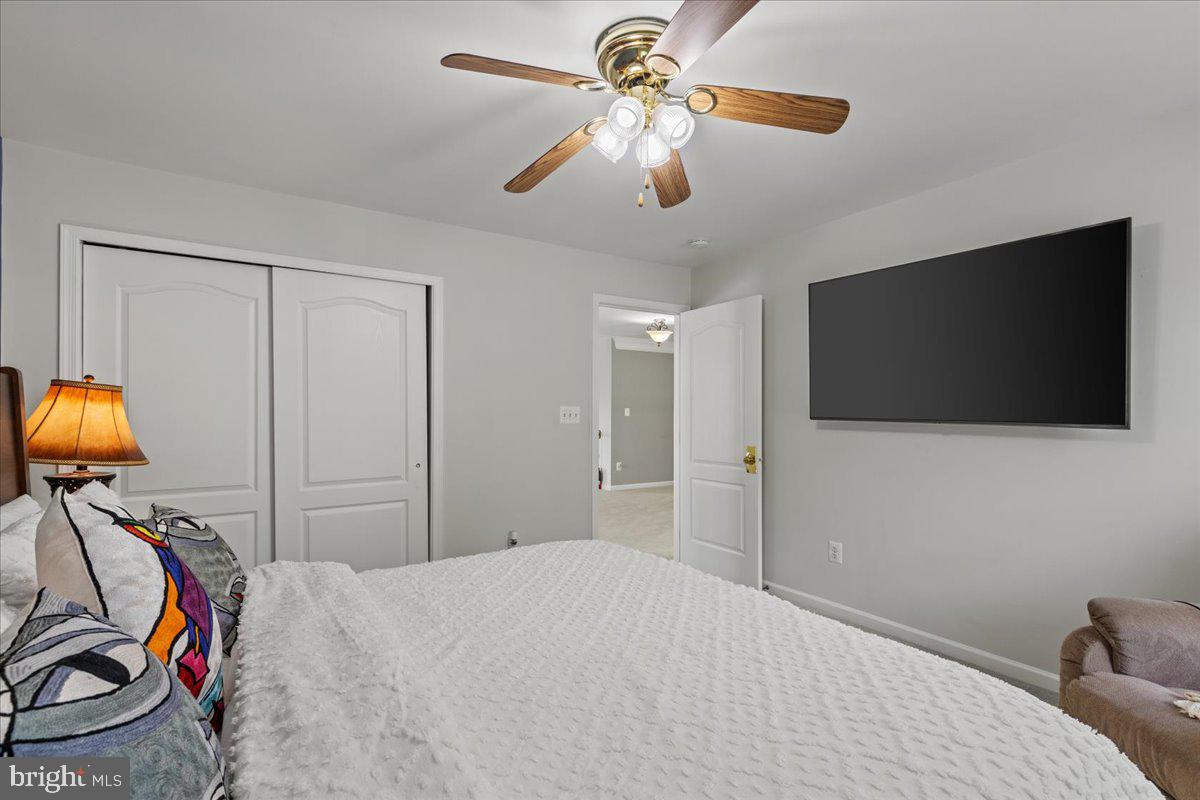 25954 TALMONT DR, CHANTILLY, Virginia 20152, 6 Bedrooms Bedrooms, ,3 BathroomsBathrooms,Residential,For sale,25954 TALMONT DR,VALO2101090 MLS # VALO2101090
