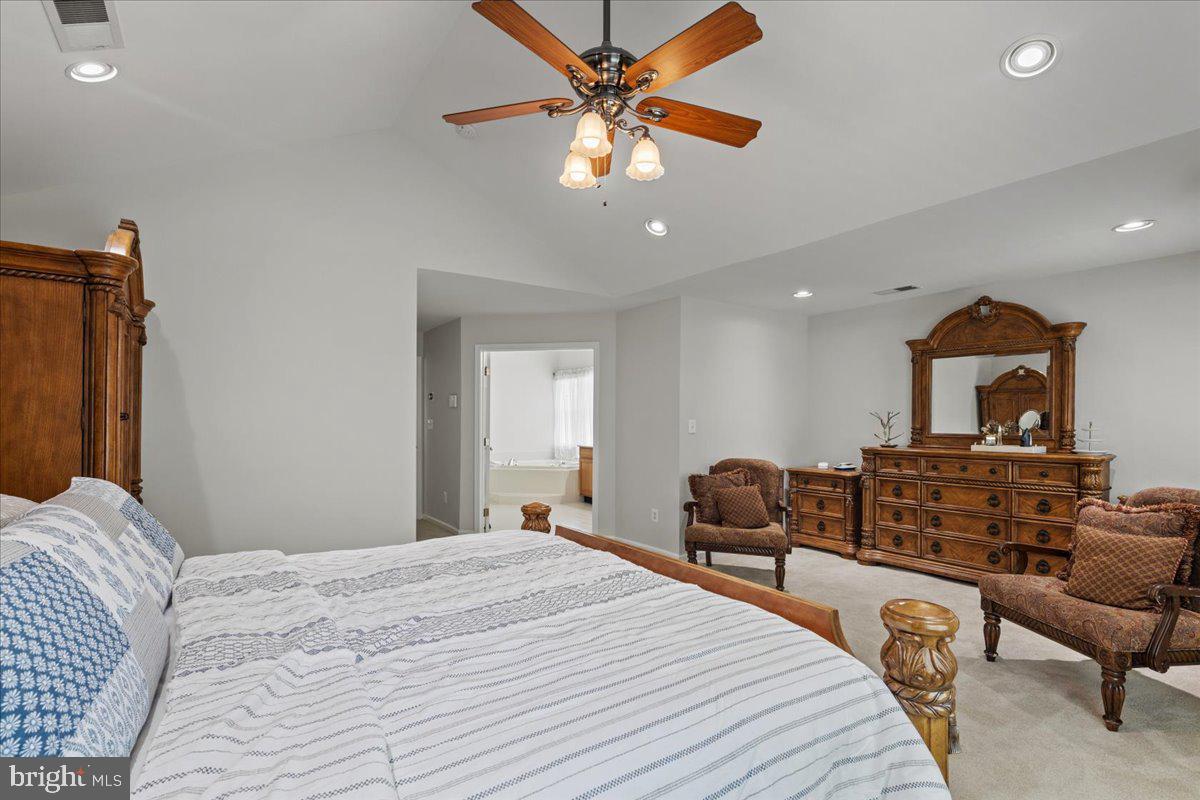 25954 TALMONT DR, CHANTILLY, Virginia 20152, 6 Bedrooms Bedrooms, ,3 BathroomsBathrooms,Residential,For sale,25954 TALMONT DR,VALO2101090 MLS # VALO2101090