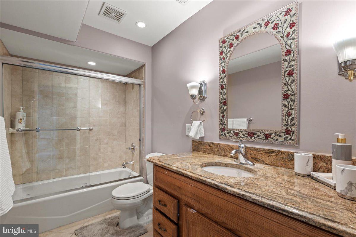 25954 TALMONT DR, CHANTILLY, Virginia 20152, 6 Bedrooms Bedrooms, ,3 BathroomsBathrooms,Residential,For sale,25954 TALMONT DR,VALO2101090 MLS # VALO2101090