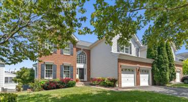 25954 TALMONT DR, CHANTILLY, Virginia 20152, 6 Bedrooms Bedrooms, ,3 BathroomsBathrooms,Residential,For sale,25954 TALMONT DR,VALO2101090 MLS # VALO2101090