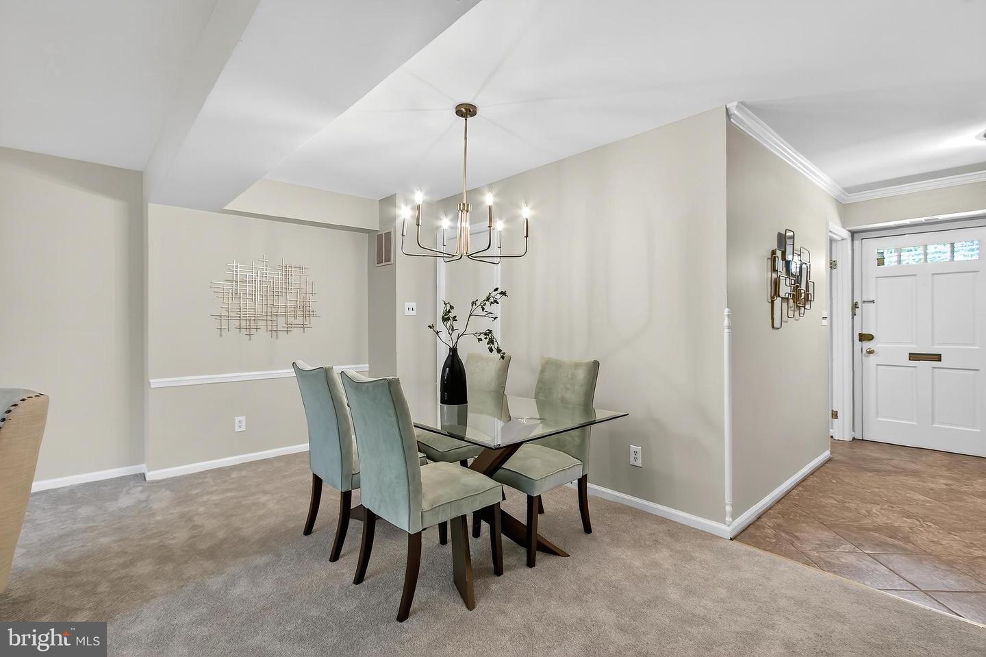 7781 TIVERTON DR, SPRINGFIELD, Virginia 22152, 3 Bedrooms Bedrooms, ,2 BathroomsBathrooms,Residential,For sale,7781 TIVERTON DR,VAFX2253210 MLS # VAFX2253210