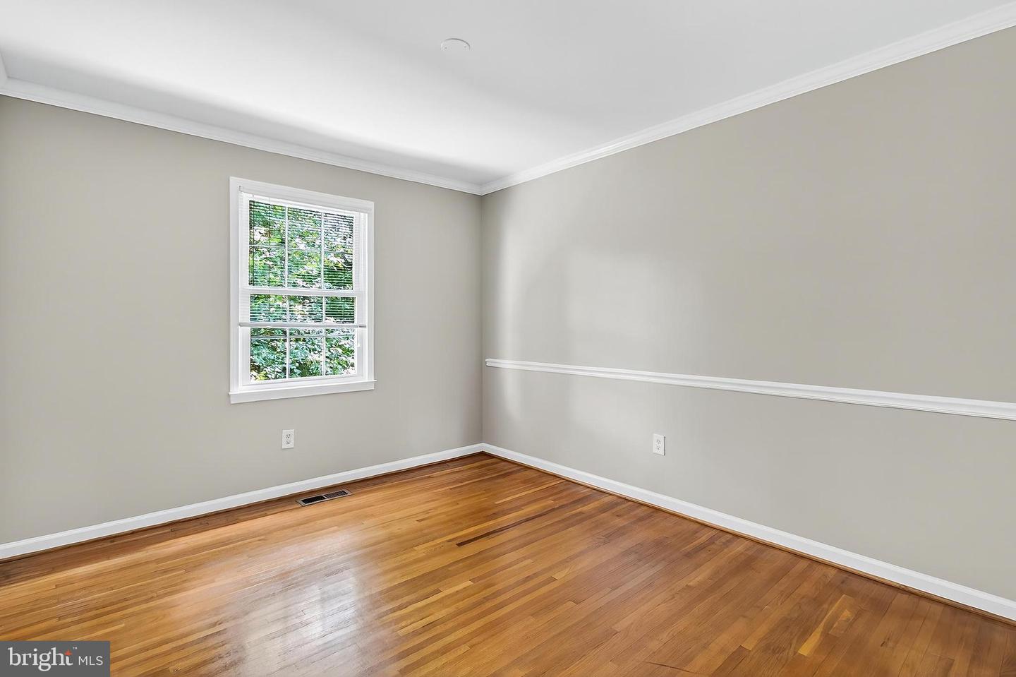 7781 TIVERTON DR, SPRINGFIELD, Virginia 22152, 3 Bedrooms Bedrooms, ,2 BathroomsBathrooms,Residential,For sale,7781 TIVERTON DR,VAFX2253210 MLS # VAFX2253210