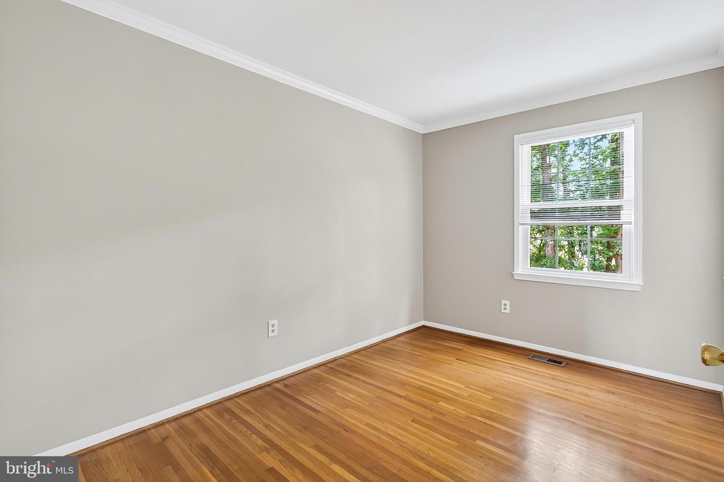 7781 TIVERTON DR, SPRINGFIELD, Virginia 22152, 3 Bedrooms Bedrooms, ,2 BathroomsBathrooms,Residential,For sale,7781 TIVERTON DR,VAFX2253210 MLS # VAFX2253210