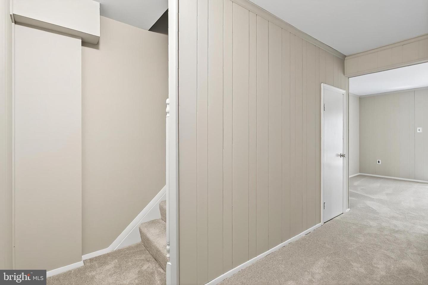 7781 TIVERTON DR, SPRINGFIELD, Virginia 22152, 3 Bedrooms Bedrooms, ,2 BathroomsBathrooms,Residential,For sale,7781 TIVERTON DR,VAFX2253210 MLS # VAFX2253210