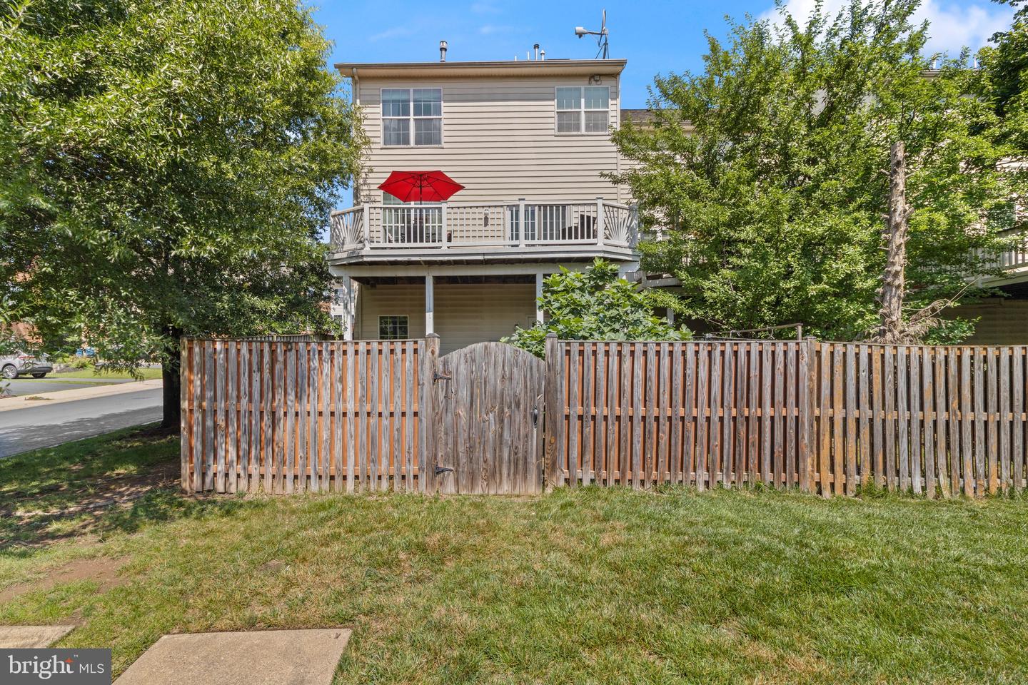 20144 PRAIRIE DUNES TER, ASHBURN, Virginia 20147, 3 Bedrooms Bedrooms, 8 Rooms Rooms,2 BathroomsBathrooms,Residential,For sale,20144 PRAIRIE DUNES TER,VALO2101136 MLS # VALO2101136