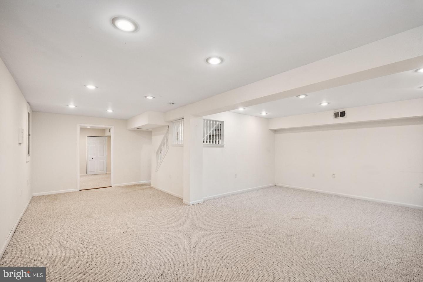 1419 BAYSHIRE LN, HERNDON, Virginia 20170, 4 Bedrooms Bedrooms, ,2 BathroomsBathrooms,Residential,For sale,1419 BAYSHIRE LN,VAFX2253264 MLS # VAFX2253264