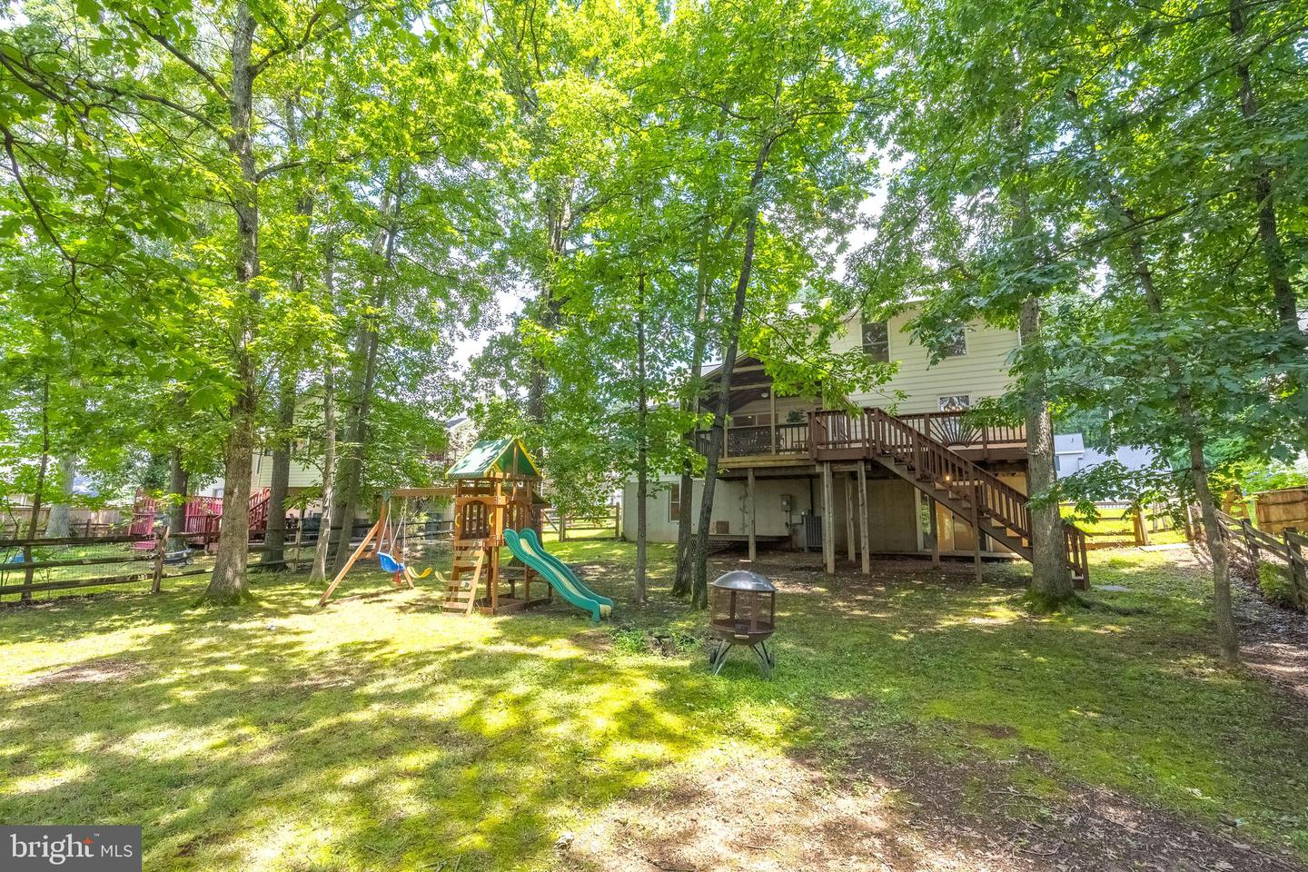 1419 BAYSHIRE LN, HERNDON, Virginia 20170, 4 Bedrooms Bedrooms, ,2 BathroomsBathrooms,Residential,For sale,1419 BAYSHIRE LN,VAFX2253264 MLS # VAFX2253264