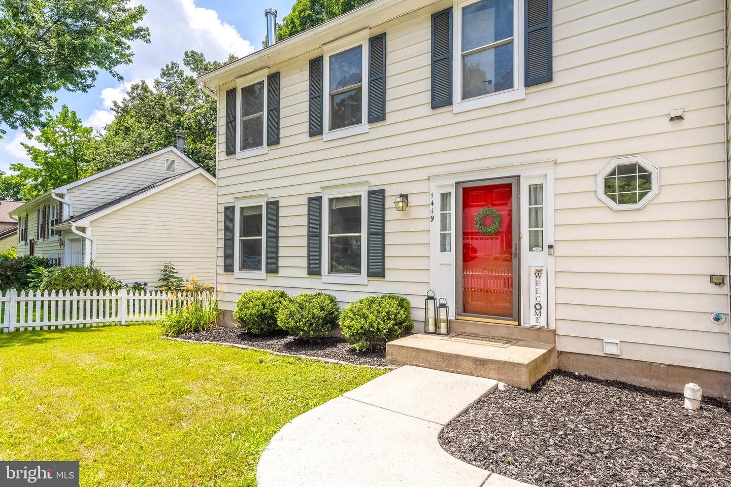 1419 BAYSHIRE LN, HERNDON, Virginia 20170, 4 Bedrooms Bedrooms, ,2 BathroomsBathrooms,Residential,For sale,1419 BAYSHIRE LN,VAFX2253264 MLS # VAFX2253264
