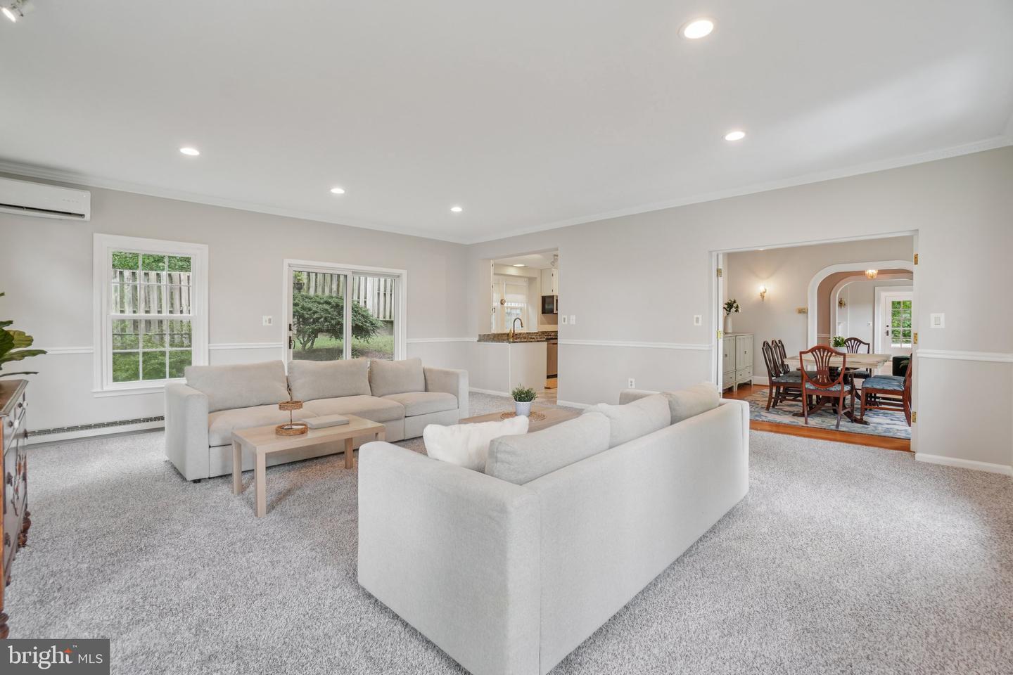 1805 ARMY NAVY DR, ARLINGTON, Virginia 22202, 5 Bedrooms Bedrooms, ,3 BathroomsBathrooms,Residential,For sale,1805 ARMY NAVY DR,VAAR2060194 MLS # VAAR2060194