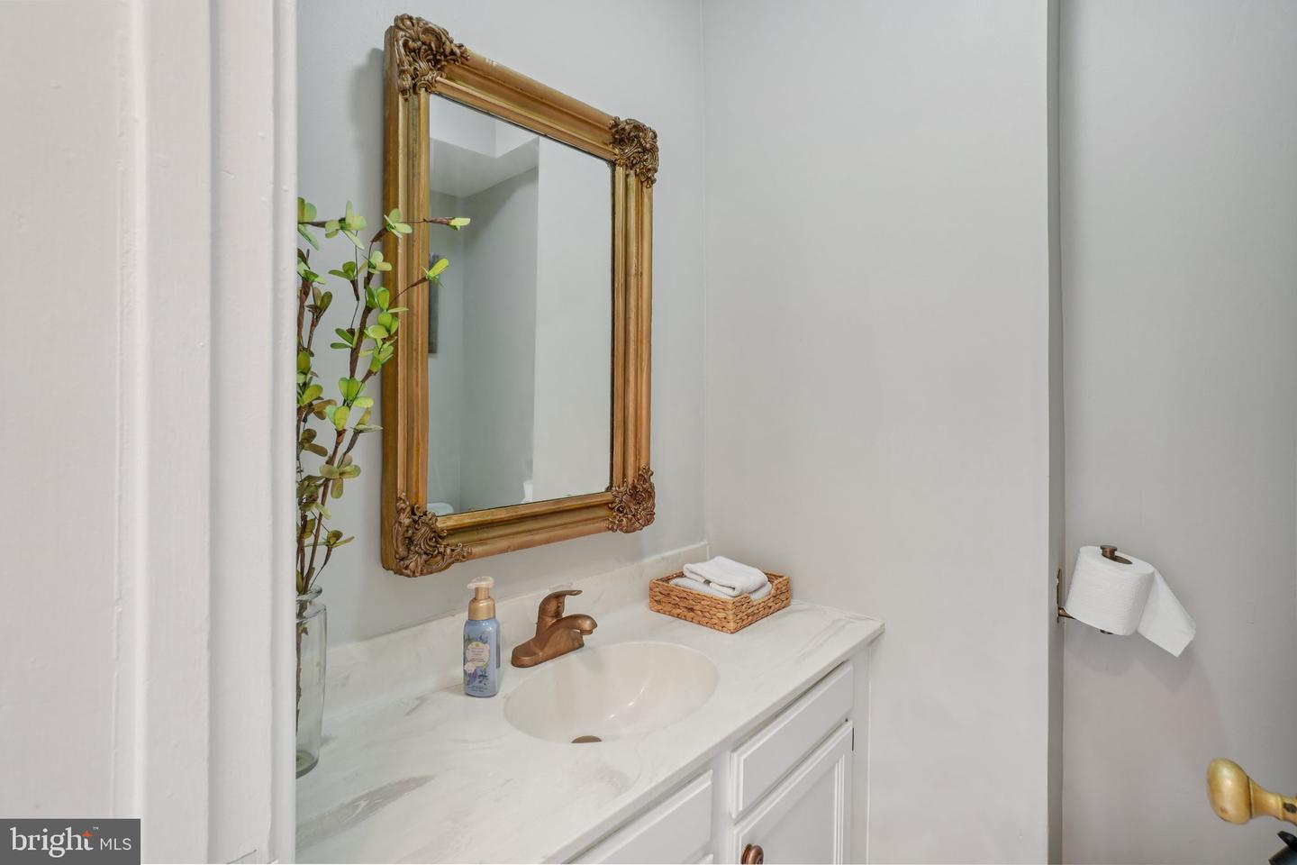 1805 ARMY NAVY DR, ARLINGTON, Virginia 22202, 5 Bedrooms Bedrooms, ,3 BathroomsBathrooms,Residential,For sale,1805 ARMY NAVY DR,VAAR2060194 MLS # VAAR2060194